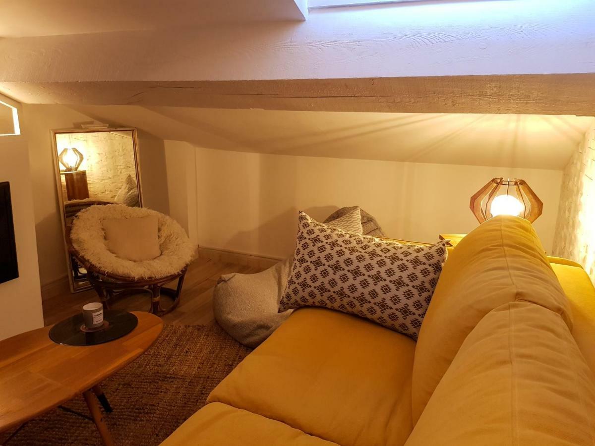 Appartamento Lovely Studio 1bdr City Center Studio La Tête dans Les Étoiles Cannes Esterno foto