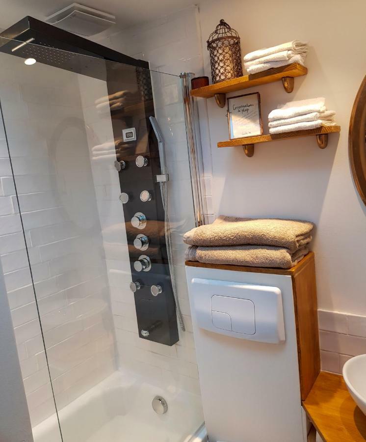 Appartamento Lovely Studio 1bdr City Center Studio La Tête dans Les Étoiles Cannes Esterno foto
